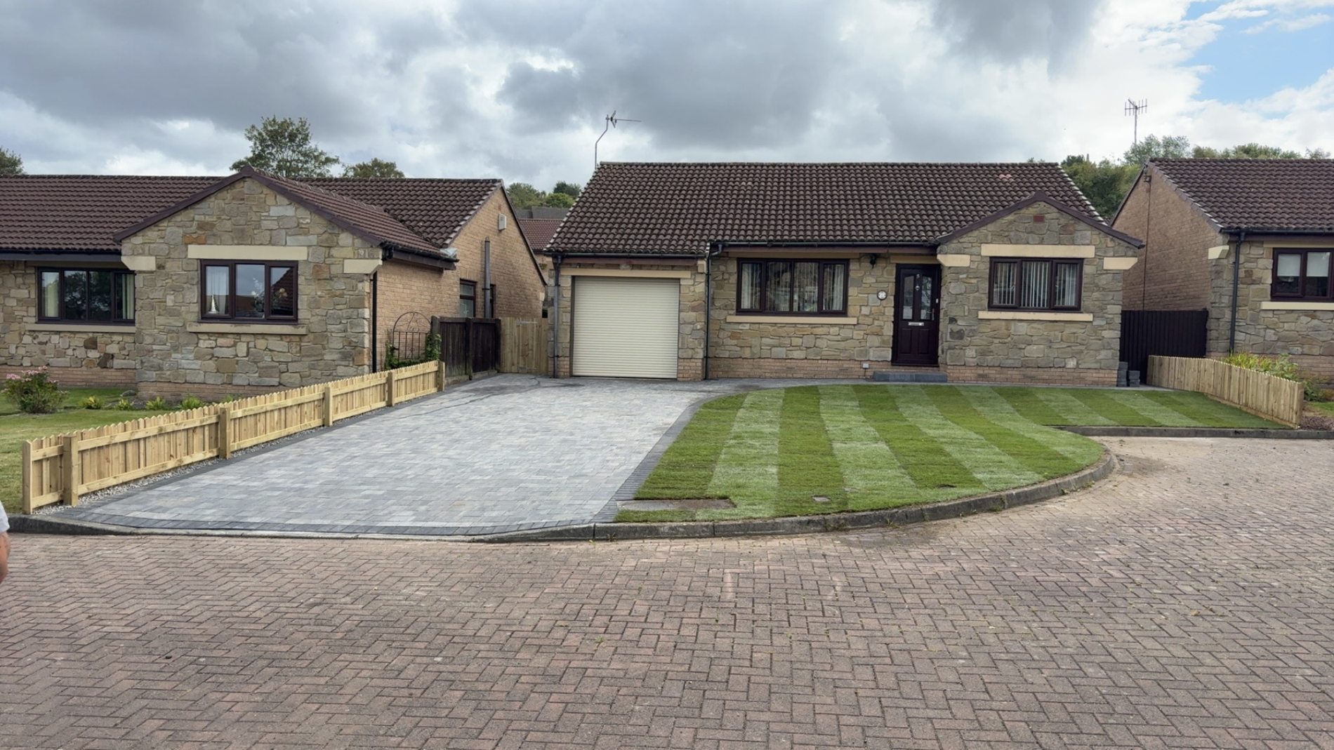 ElitePaving completed driveway and paving project 29